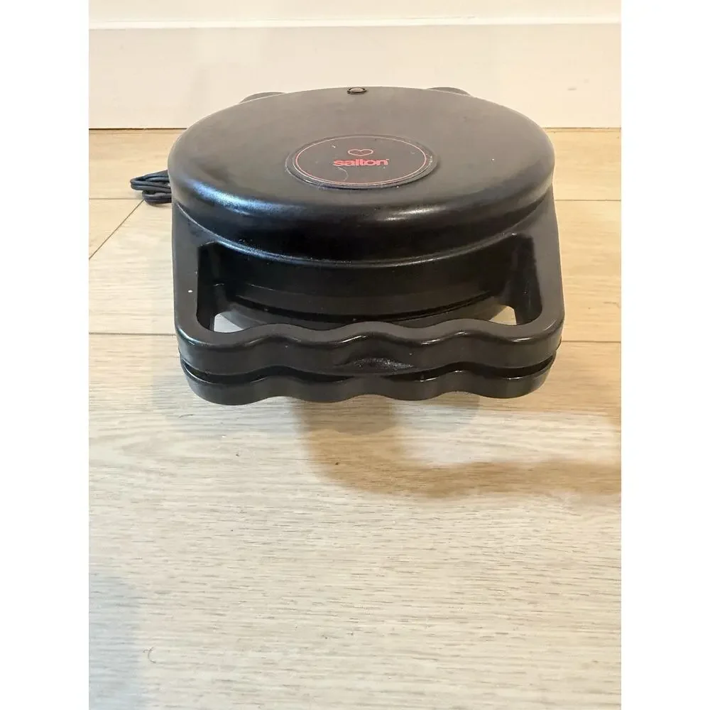 Salton Hearts Delight 5-HEARTS Waffle Maker Iron Model WM-5A TESTED WORKS